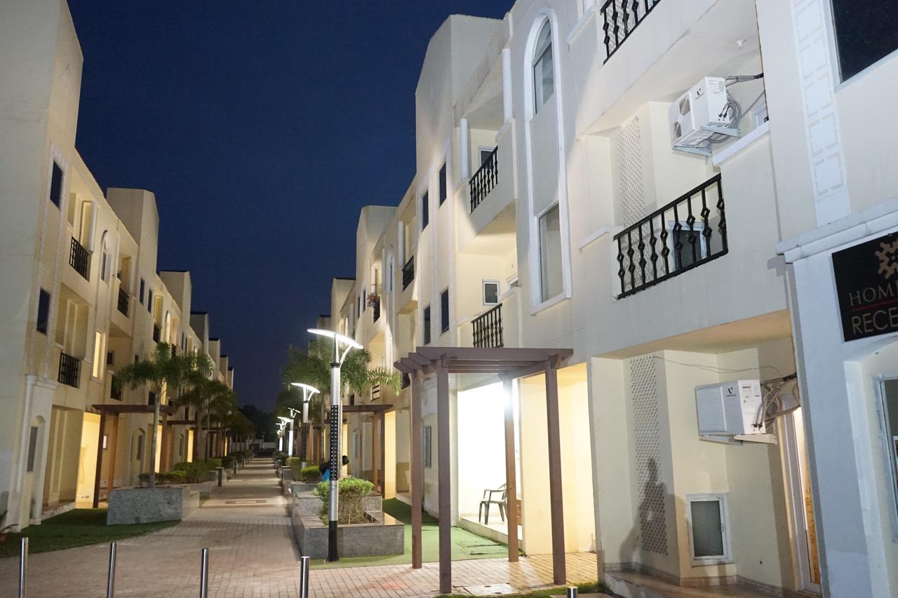 Home-Like Infinity Resort Vrindāvan Exteriér fotografie
